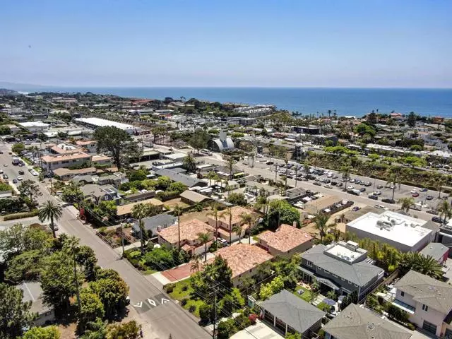 223 N Rios Avenue, Solana Beach, CA 92075