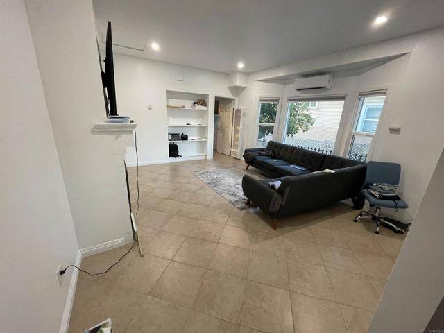 344 19Th Street, San Diego, CA 92102