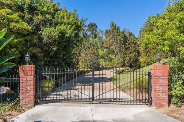 17104 Camino Acampo, Rancho Santa Fe, CA 92067