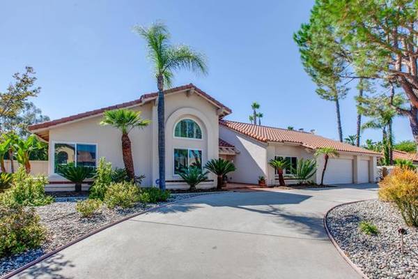 Poway, CA 92064,13984 Arbolitos Drive