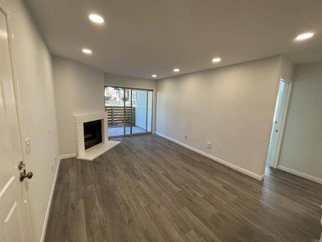 1810 S El Camino Real #101, Encinitas, CA 92024