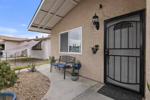 Oceanside, CA 92057,223 Avenida Del Gado