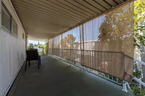 Vista, CA 92083,718 Sycamore #126