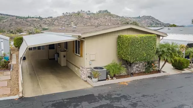 Fallbrook, CA 92028,4650 Dulin #24