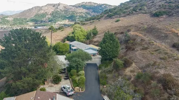 Fallbrook, CA 92028,4650 Dulin #205