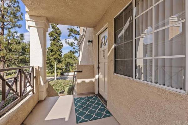 Carlsbad, CA 92009,3110 Sello Lane #69