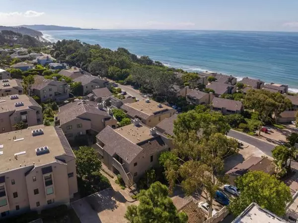 279 Stratford Court, Del Mar, CA 92014