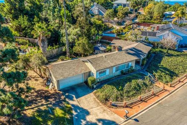 1652 Los Altos Road, San Diego, CA 92109