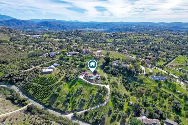 Fallbrook, CA 92028,3045 Toyon Heights Drive