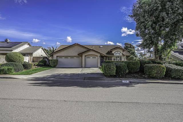 5316 Triple Crown Drive, Bonsall, CA 92003