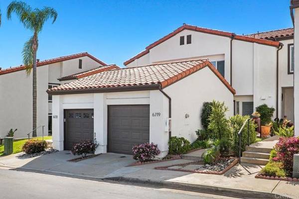 Carlsbad, CA 92011,6719 Clover Court