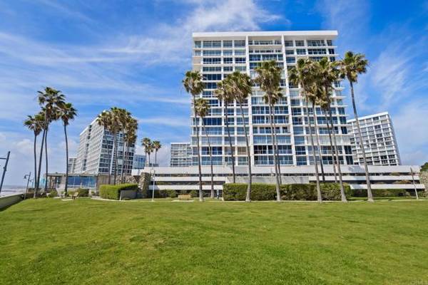 1780 Avenida Del Mundo #602, Coronado, CA 92118