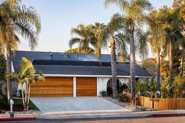 3030 Levante St., Carlsbad, CA 92009