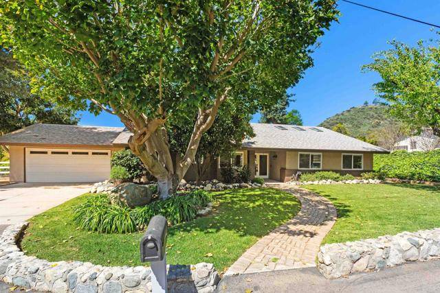 3137 Old Oak Tree Lane, Escondido, CA 92026