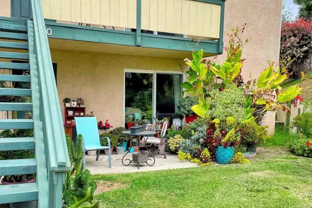 868 E Alvarado Street #10, Fallbrook, CA 92028