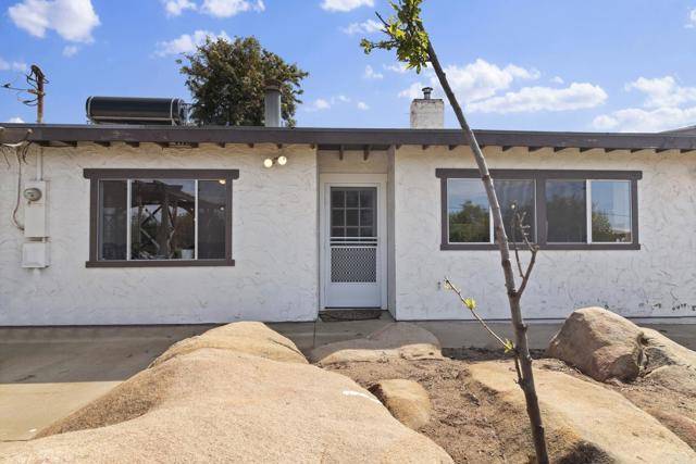 17045 El Sol Road, Ramona, CA 92065