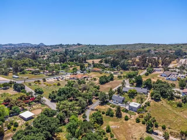 2515 Olive Hill Lane, Fallbrook, CA 92028