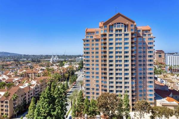 3890 Nobel Drive #1702, San Diego, CA 92122