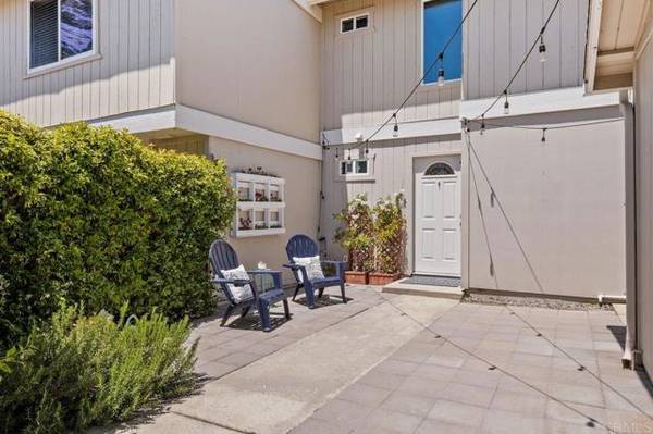 Encinitas, CA 92024,1914 Shady Acre Circle