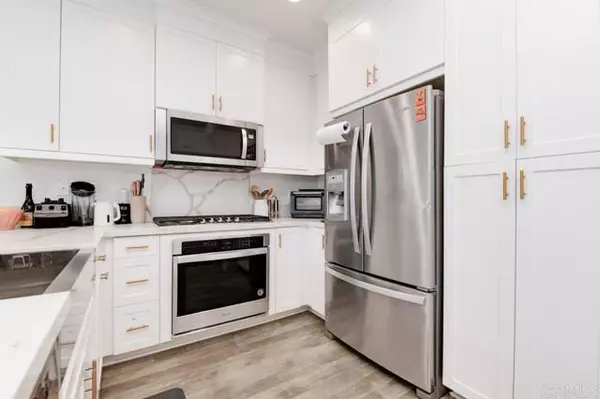 Vista, CA 92081,2249 Solara Ln