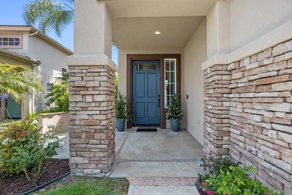 Carlsbad, CA 92011,6712 Lonicera Street