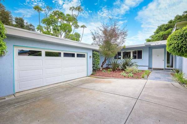 Encinitas, CA 92024,1650 Leora Lane