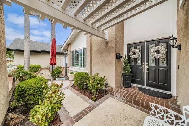 6005 Kingsbriar Drive, Yorba Linda, CA 92886