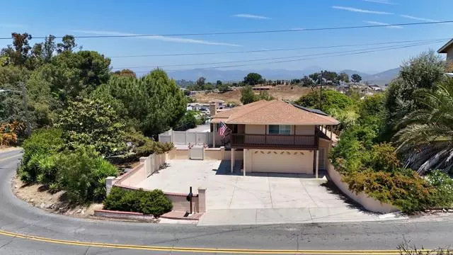 9575 Montemar Drive, Spring Valley, CA 91977