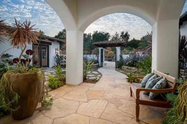 Rancho Santa Fe, CA 92067,16577 La Gracia