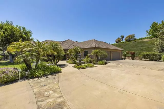 2478 Tres Lomas, Fallbrook, CA 92028