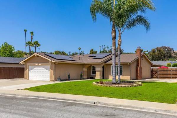 540 Valley Meadow Place, Escondido, CA 92027