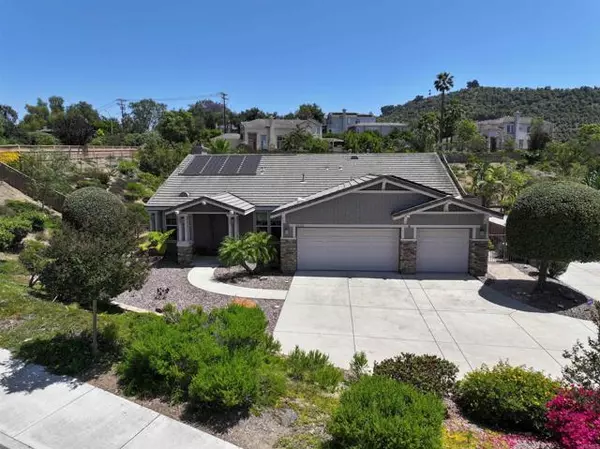 2625 Emerald Oaks Gln, Escondido, CA 92027