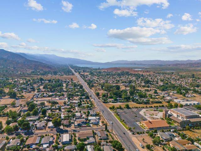 33061 Danny Lane, Lake Elsinore, CA 92530