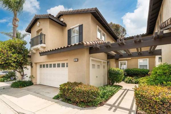 Carlsbad, CA 92011,6817 Adolphia Drive