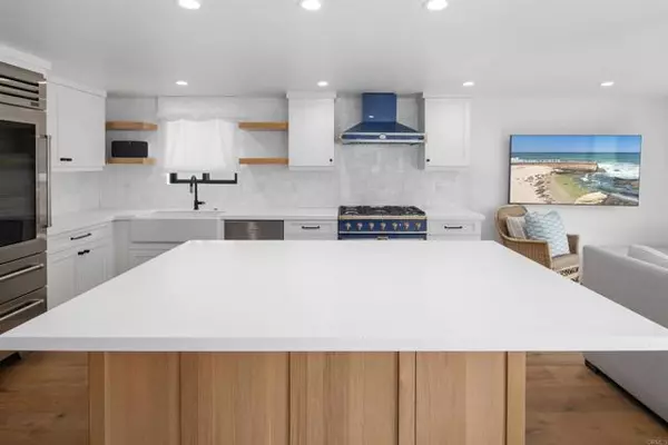 Encinitas, CA 92024,123 Jasper #29