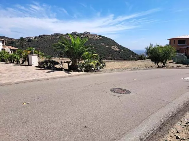 18167 El Brazo, Escondido, CA 92027