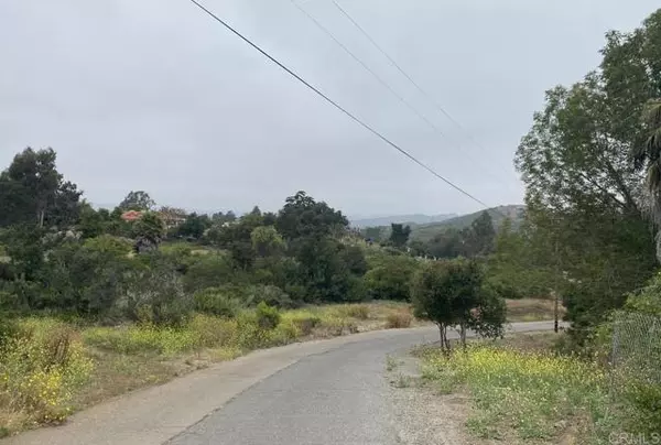 Vista, CA 92084,GREEN HILLS WAY