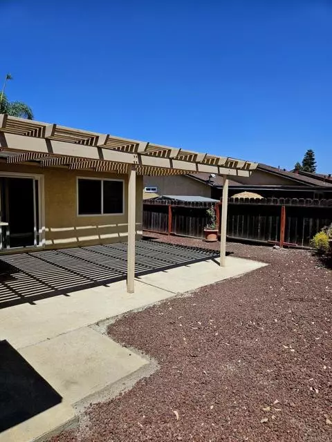 Oceanside, CA 92056,4753 Canterbury Ct #2