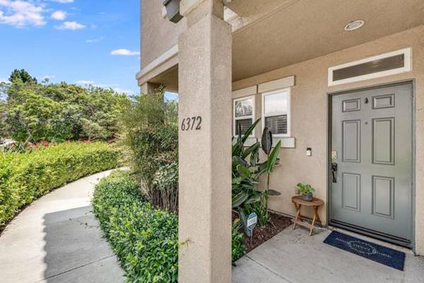 6372 Citracado Cir, Carlsbad, CA 92009