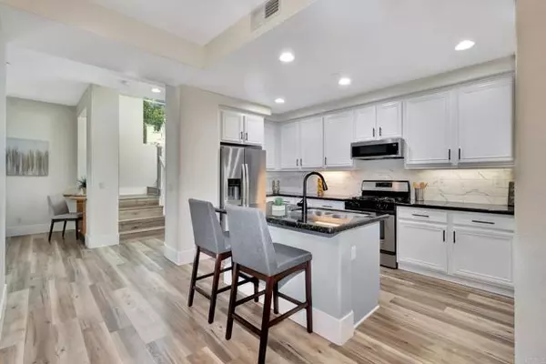 2822 Escala Circle, San Diego, CA 92108