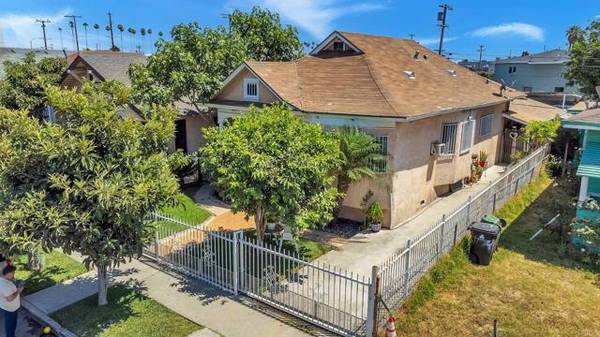 4418 Mettler Street, Los Angeles, CA 90011