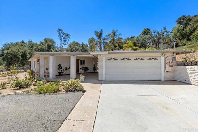 447 W Citracado Parkway, Escondido, CA 92025