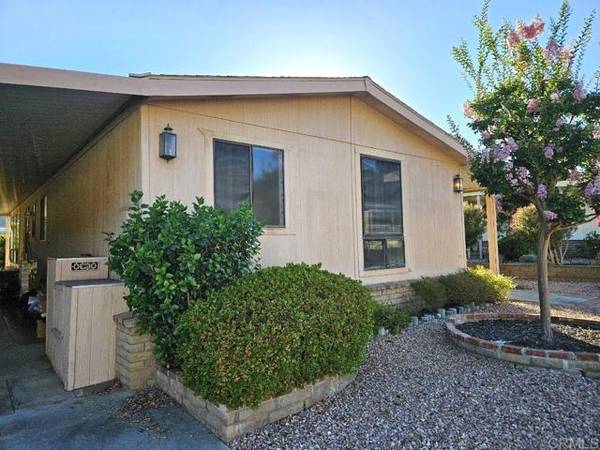 8975 Lawrence Welk Drive #211, Escondido, CA 92026