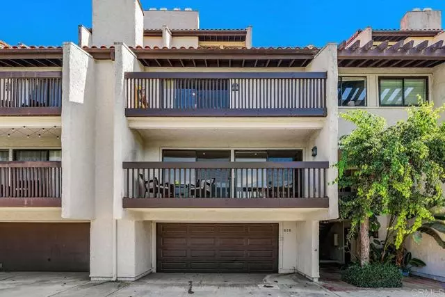 2504 Navarra Drive #202, Carlsbad, CA 92009