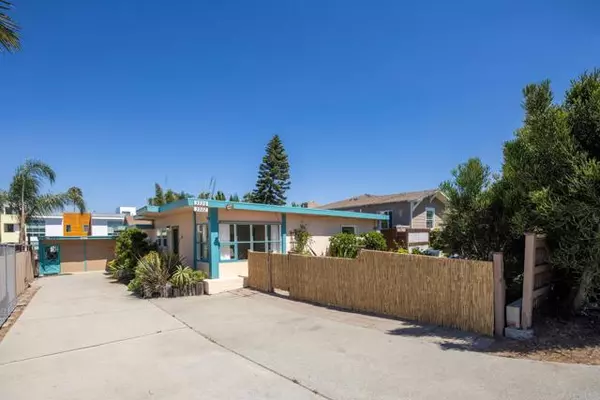 3920 Garfield Street, Carlsbad, CA 92008