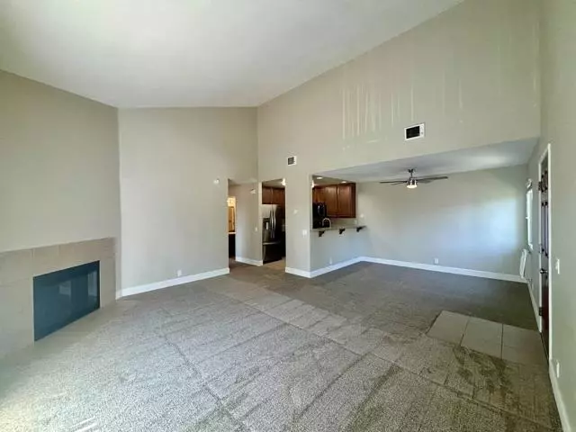 225 W El Norte Parkway #243, Escondido, CA 92026