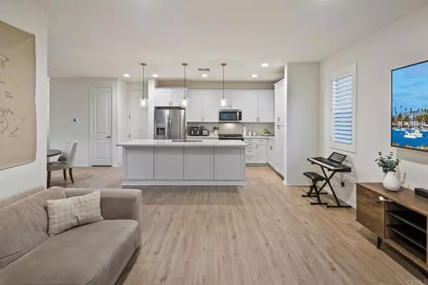 Oceanside, CA 92056,1255 Via Candelas