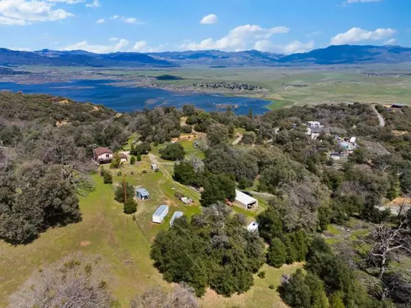 Santa Ysabel, CA 92070,27369 Bobcat Trail