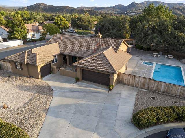 23423 Nightsky Road, Ramona, CA 92065