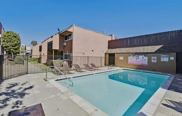 Clairemont Mesa, CA 92111,6333 Mt Ada #276